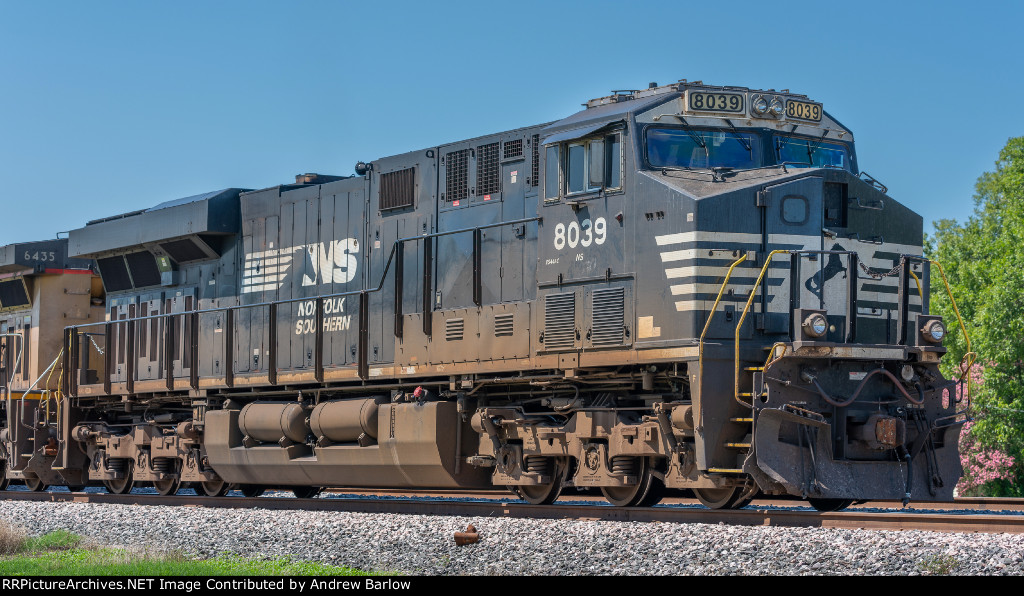 NS 8039